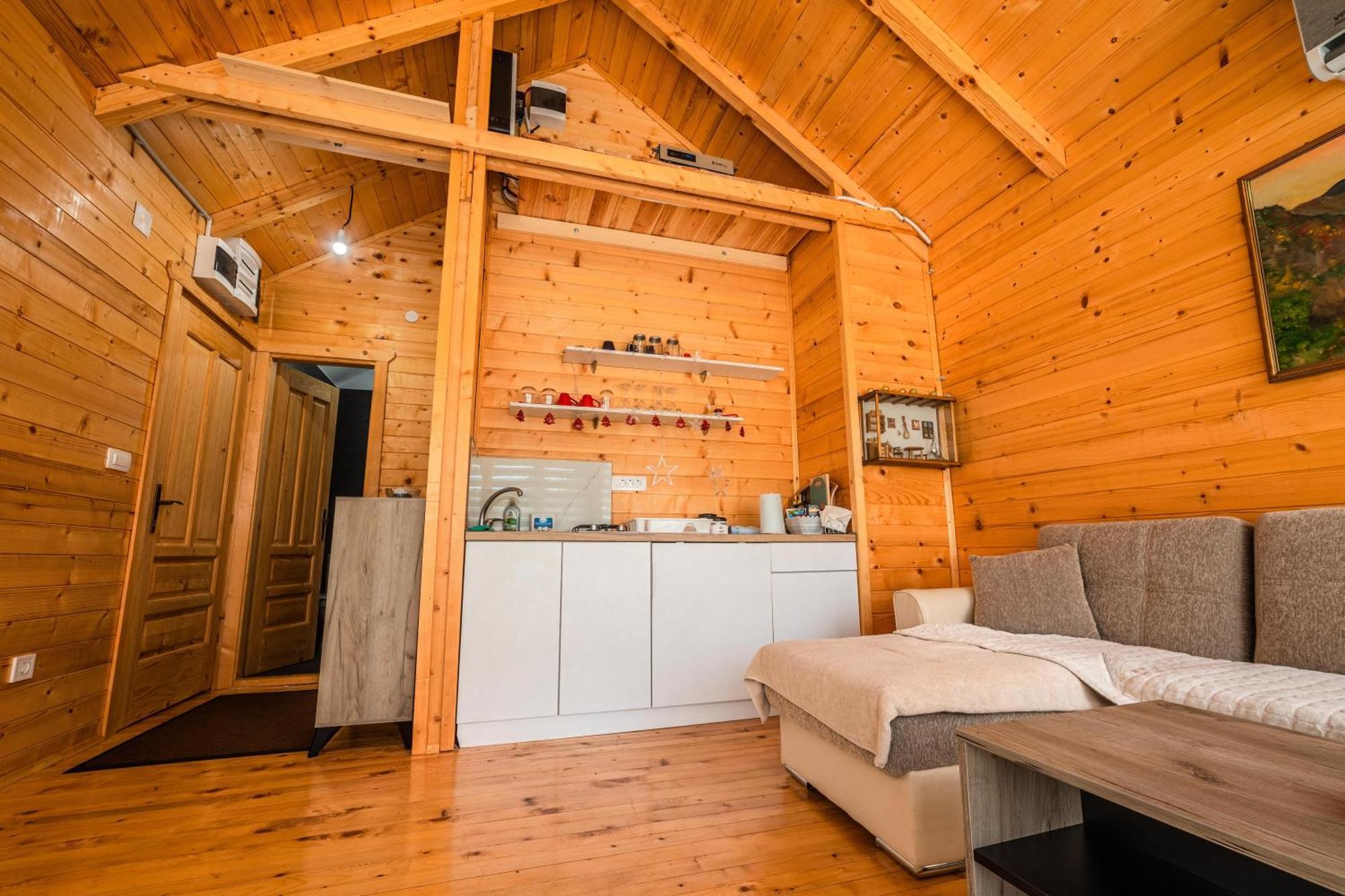 Boljesestre Lake Retreat Golubovci Exterior foto